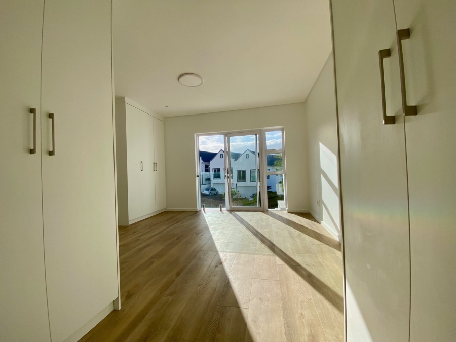 3 Bedroom Property for Sale in Gevonden Estate Western Cape